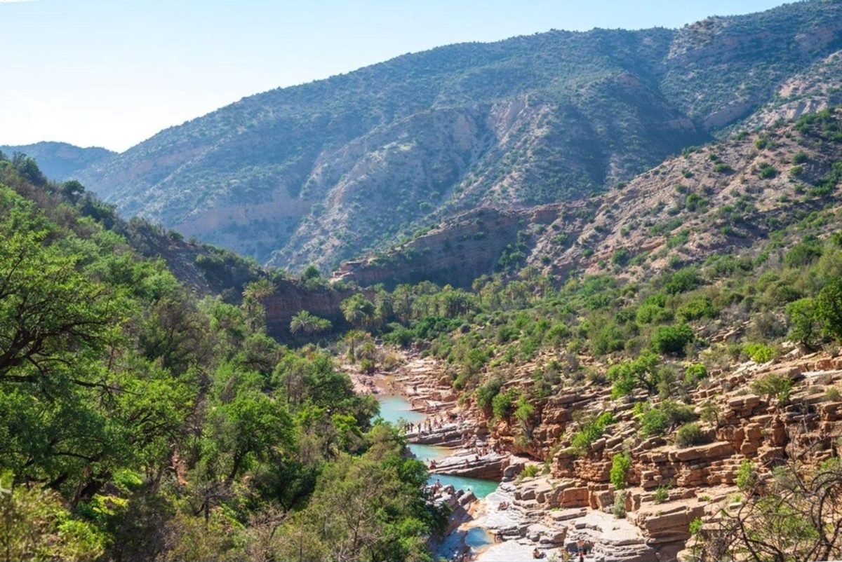 Vue sur la vallée du Paradis, ses palmiers et sa rivière